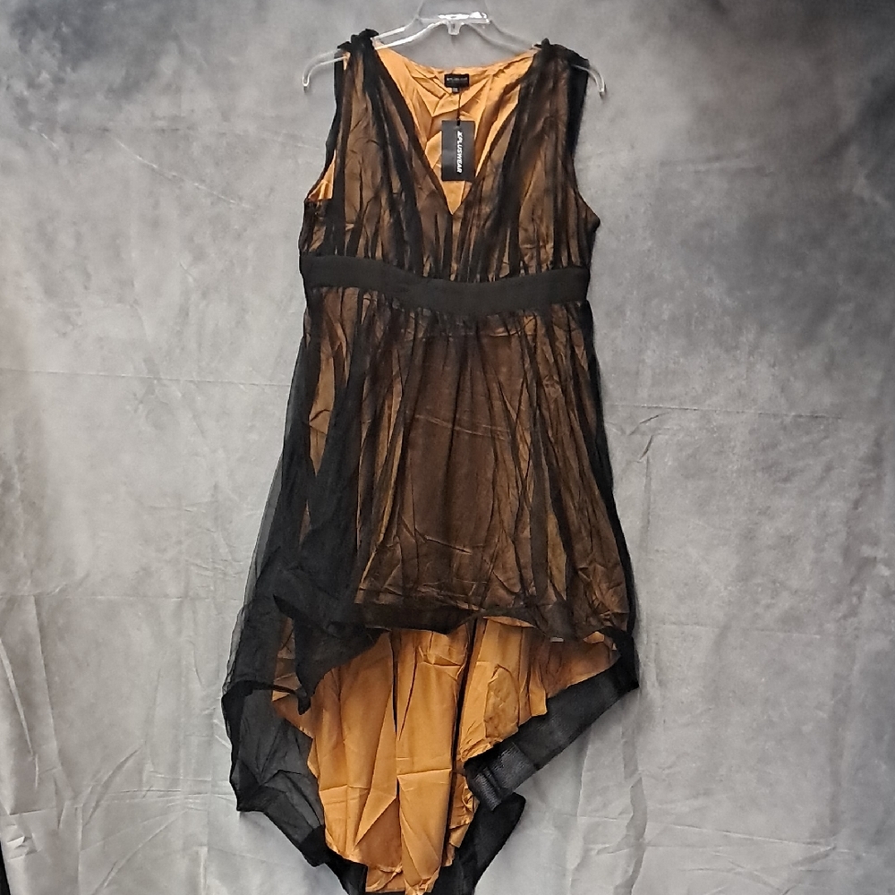 NWT Plus Size Elegant Black and Gold Tulle Dress